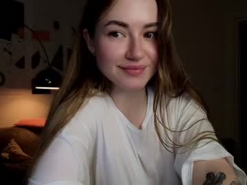 webcam girl strawberryjamx live cam image #5134266