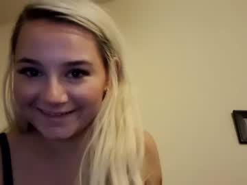 webcam girl brooklyn002 live cam image #758563
