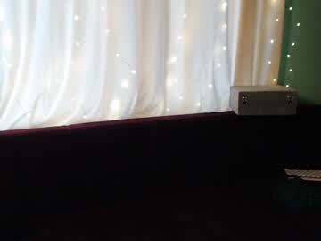 webcam girl selly_madelline live cam image #1921788