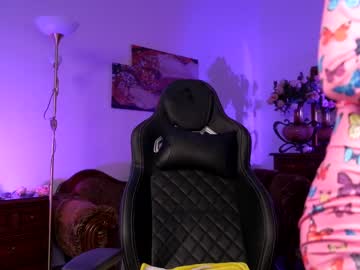 webcam girl jessiccaburns live cam image #4105871