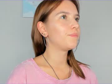 webcam girl flovvergirl live cam image #2687604