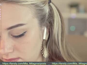 webcam girl mia_milagros live cam image #2258882