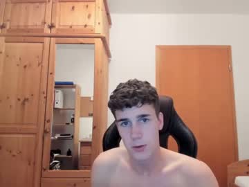 webcam man justanormaldick69 live cam image #2894819