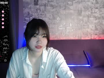webcam girl miuki_taiyo live cam image #1393367