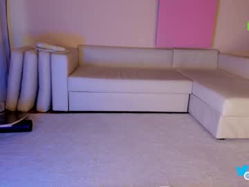 webcam girl hollyextra live cam image #4539129