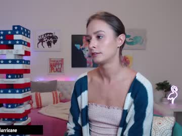 webcam girl holihurricane live cam image #2475892