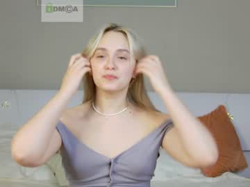webcam girl evi_wow live cam image #4342918
