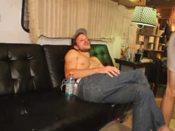 webcam man hollandhousestudios live cam image #1771353