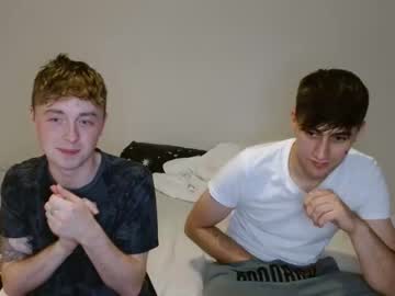 webcam man kyle_and_kam live cam image #7002661