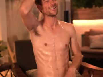 webcam man charlieonline live cam image #197795