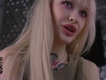 webcam girl pinkncrazy live cam image #4526596
