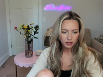 webcam girl texasthicc live cam image #1955486