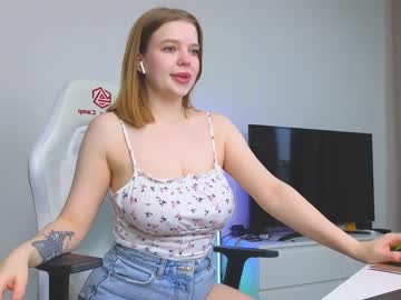 webcam girl lovlybambi live cam image #6685894