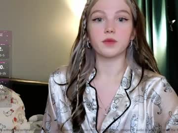 webcam girl small_blondee live cam image #6307800