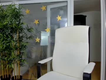 webcam girl ingridblondy94 live cam image #2088131