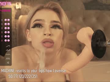 webcam girl crystalreves live cam image #642154