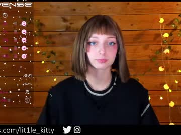 webcam girl lit1le_kitty_ live cam image #3025295
