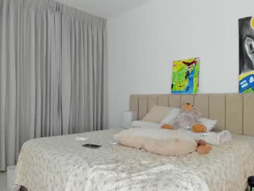 webcam girl amelie_bunny_real live cam image #2036511