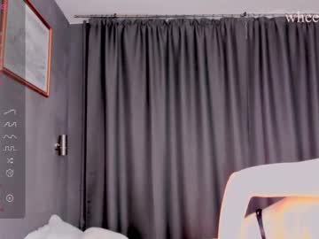 webcam girl naughty_k1tten live cam image #7021322