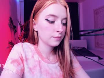 webcam girl pocketrocket_ live cam image #1033836