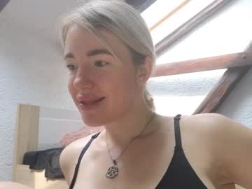 webcam girl tinayummy live cam image #5110290