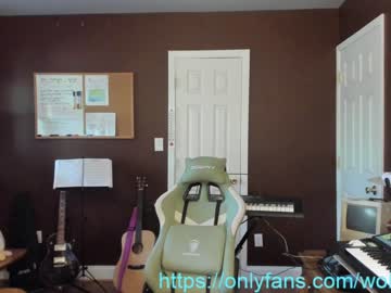 webcam man wolfiekitty live cam image #3854034
