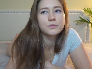 webcam girl yourlovelyfelicia live cam image #176973