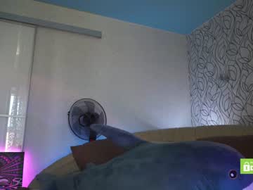 webcam girl pussy__money__weed live cam image #19536
