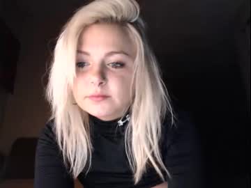 webcam girl kipsy420 live cam image #1999909