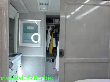webcam girl rvlifebarbie live cam image #1128487