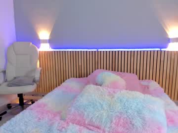 webcam girl little_effy18 live cam image #6463252