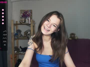 webcam girl sweet_idol live cam image #1834878