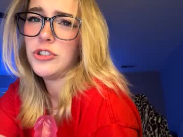 webcam girl lunaontheway live cam image #7081774