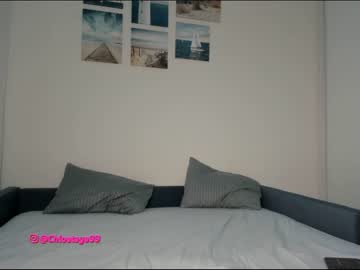 webcam girl chloetaya live cam image #3128676