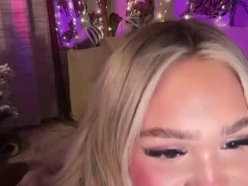 webcam girl ari_02 live cam image #5942671