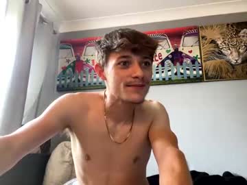 webcam man yourboi02 live cam image #2615148
