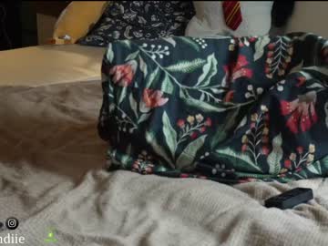 webcam girl bestblondiiecb live cam image #6575934