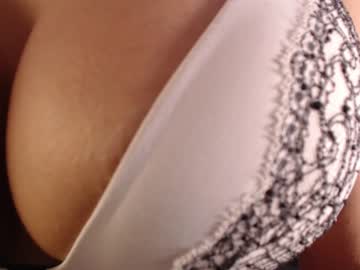 webcam girl holy_crap__ live cam image #4746779