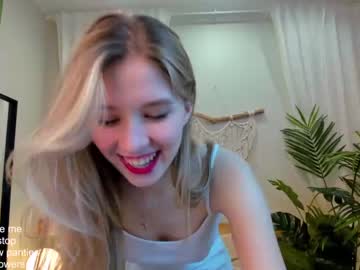 webcam girl milablush live cam image #3752560