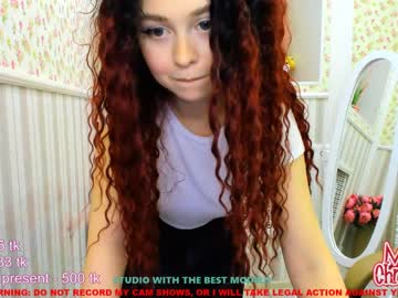 webcam girl nikki_blush live cam image #833018