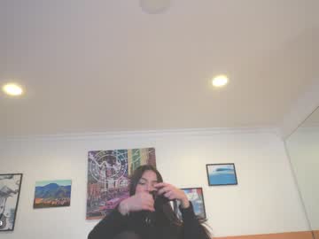 webcam girl camilitasu live cam image #2212332