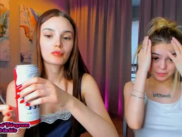 webcam girl your__voice live cam image #2006918