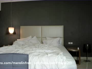 webcam girl merelin__ live cam image #1537326