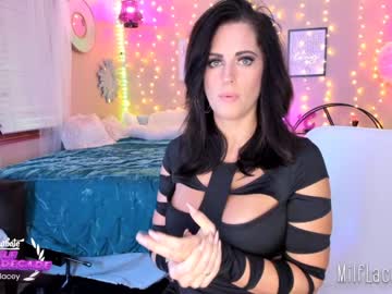 webcam girl milf_lacey live cam image #2485147