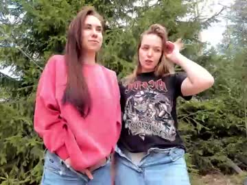 webcam girl camillabenz live cam image #1859687