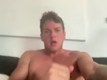 webcam man _yourboyjosh_ live cam image #4940183