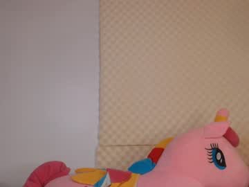 webcam girl sofia_sakura live cam image #4672362
