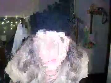 webcam girl pixelatedprincess live cam image #4022654