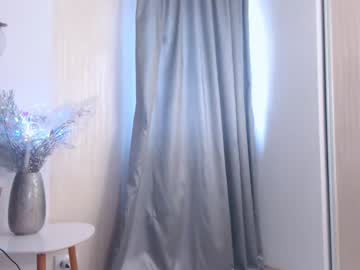 webcam girl xnaominashx live cam image #1656834