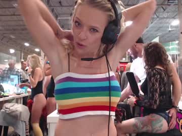 webcam girl laceycoffeegirl live cam image #663628